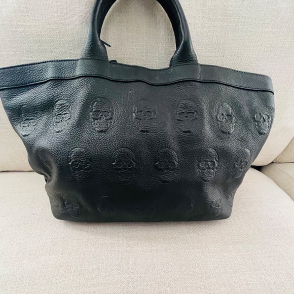 IO Pelle Italia Large Skull Leather Tote Bag - NWT - Picture 3 of 5